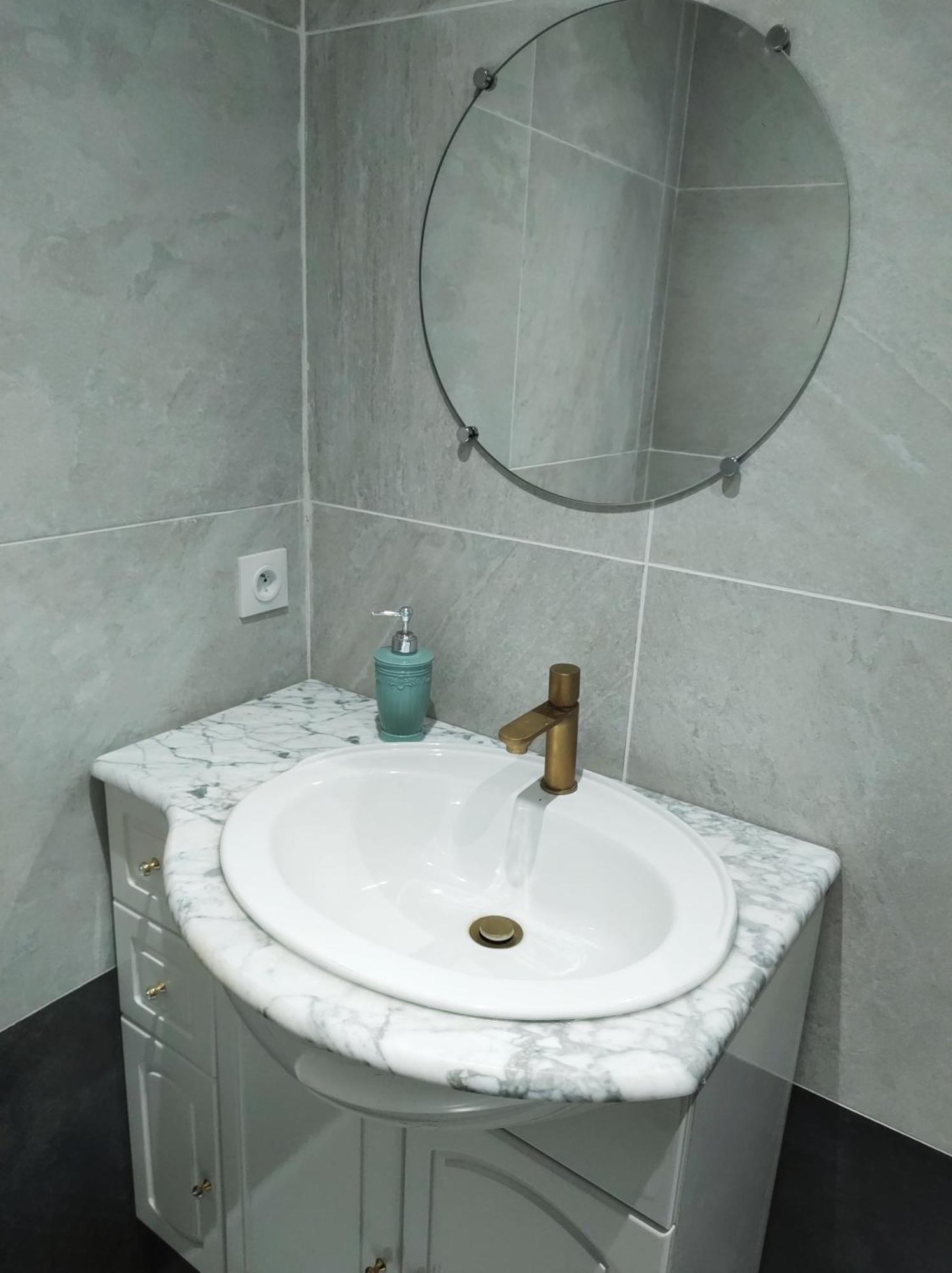 Les Deux Sources Hotel Saint-Laurent-en-Royans Екстериор снимка